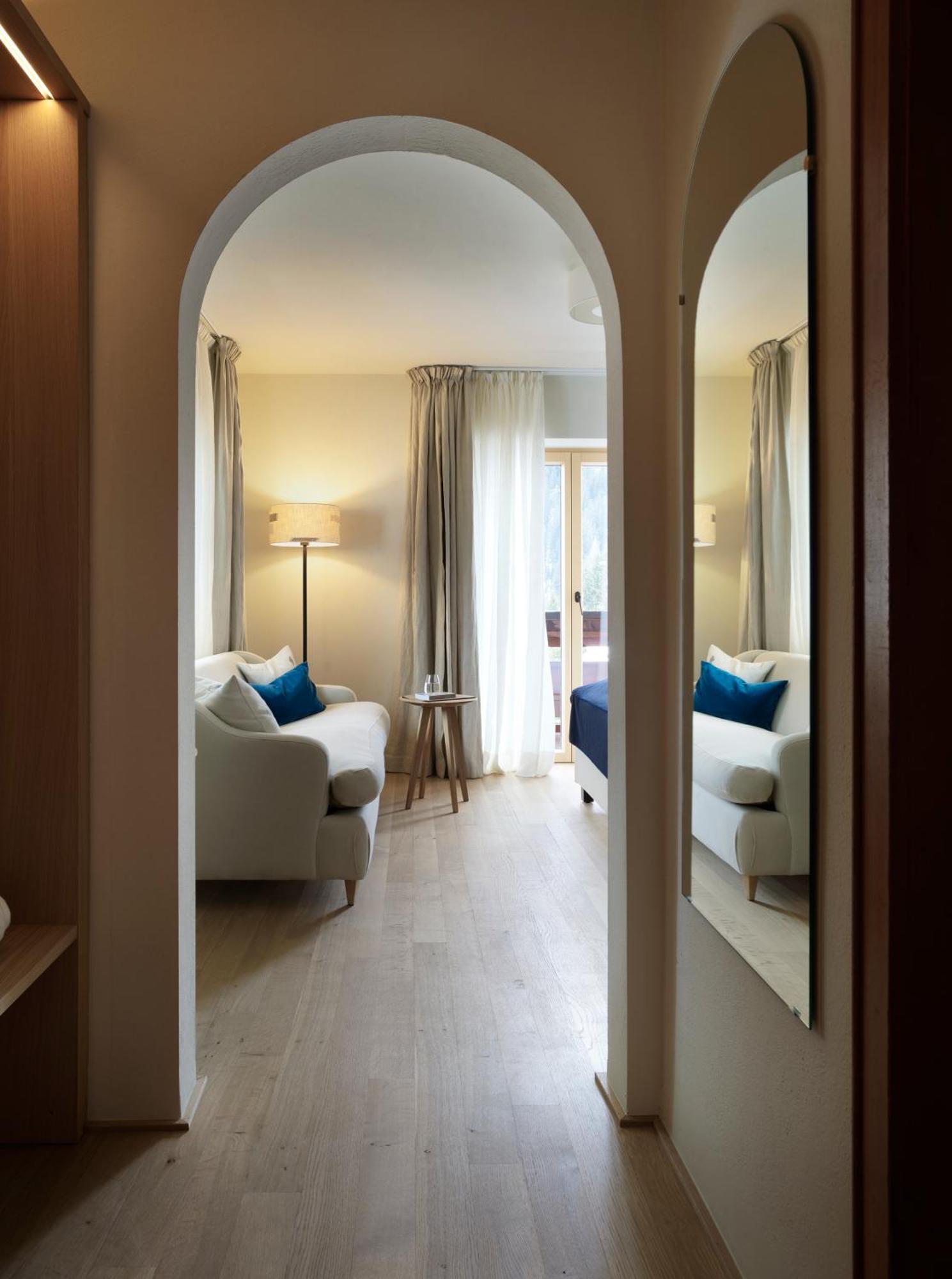 Hotel Schwarzwand Lech Buitenkant foto