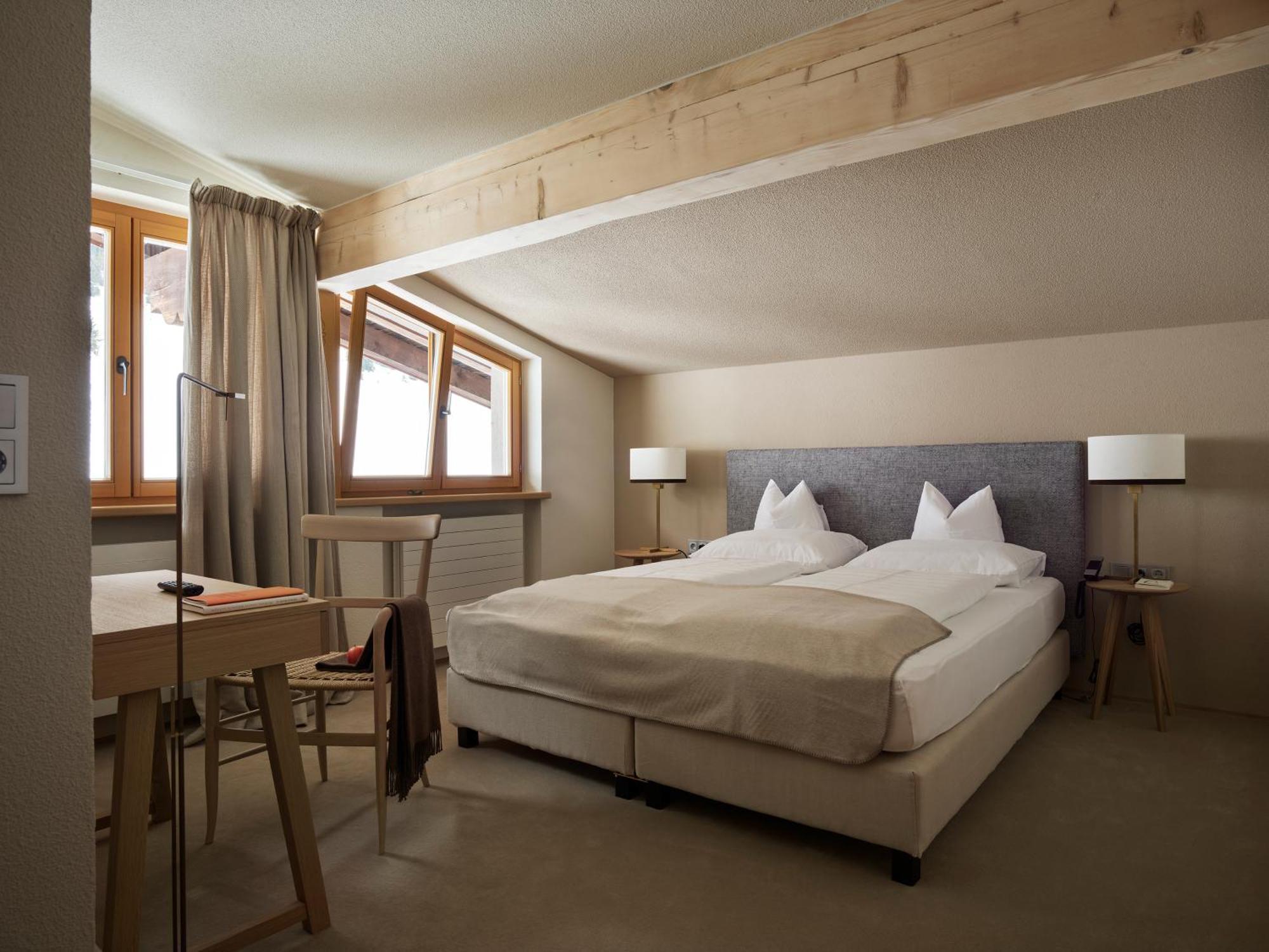 Hotel Schwarzwand Lech Buitenkant foto